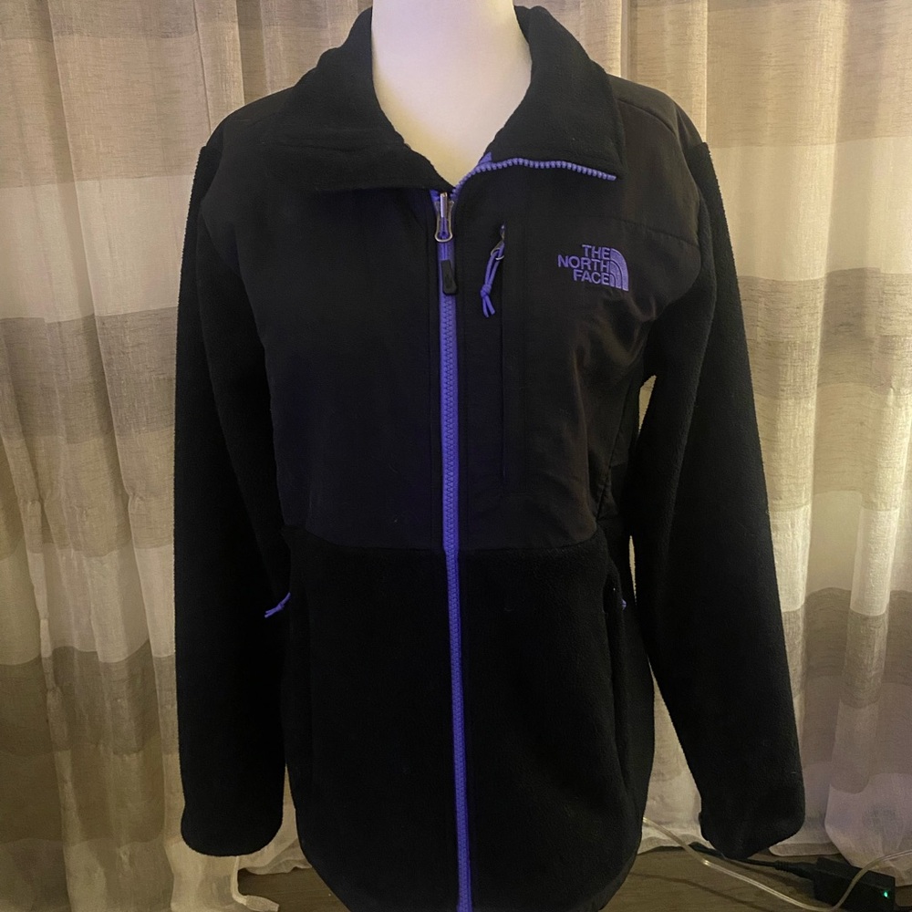 The North Face Black and Purple Fleece Coat - Picture 4 of 12